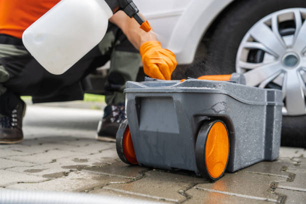 Best Portable toilet rental cost  in Tri Lakes, IN